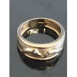 9CT GOLD DIAMOND SET DOLPHIN RING SIZE M 4.2GRAMS