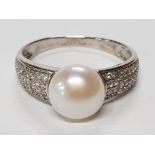SILVER FRESHWATER PEARL AND CZ RING, 3.8G SIZE S