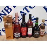 6 MISCELLANEOUS BOTTLES OF ALCOHOL TO INCLUDE HARVEYS BRISTOL CREAM MOSCATO GARVEY SHERRY ETC