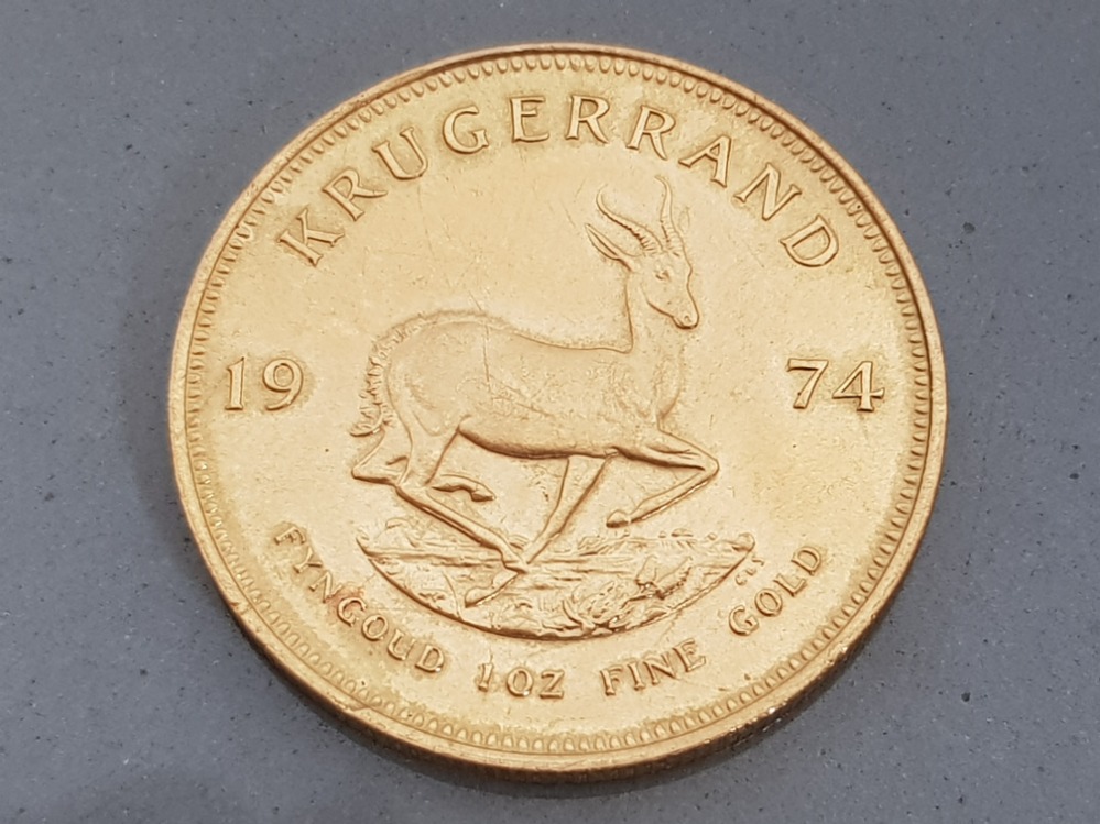 22CT FINE GOLD SOUTH AFRICAN KRUGERRAND COIN, DATED 1974 AND 1OZ IN WEIGHT