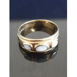 9CT GOLD 3 STONE OPAL RING SIZE P 3.6GRAMS