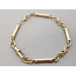 9CT GOLD FANCY LINK FOB STYLE BRACELET, 13.2G