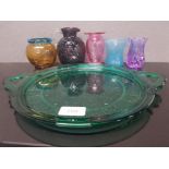 A TEAL GREEN AMERICAN DEPRESSION PLATE TOGETHER WITH STUDIO POTTERY VASES AND A JUG