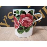 A WEMYSS POTTERY CABBAGE ROSE PATTERN TANKARD STAMPED 14.5CM HIGH