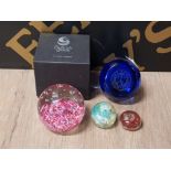 A BOXED SELKIRK GLASS PAPERWEIGHT TOGETHER WITH A GIRL GUIDES PAPERWEIGHT AND TWO MINIATURE