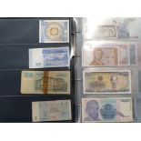 ALBUM CONTAINING 200 MAINLY UNCIRCULATED WORLDWIDE BANKNOTES