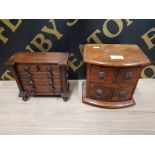 A MINIATURE MAHOGANY INVERTED BREAKFRONT SCOTCH CHEST 18.5CM HIGH TOGETHER WITH A MODERN MINIATURE