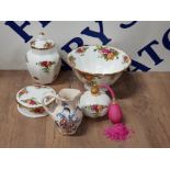 4 PIECES OF ROYAL ALBERT OLD COUNTRY ROSES TOGETHER WITH A MASONS MINIATURE JUG IN THE CATHAY
