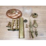 A VICTORIAN COPPER BED WARMER TOGETHER WITH BRASS TO INCLUDE CANDLESTICKS POWDER FLASK ETC