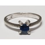 SILVER AND SAPPHIRE SOLITAIRE RING, 2G GROSS SIZE L