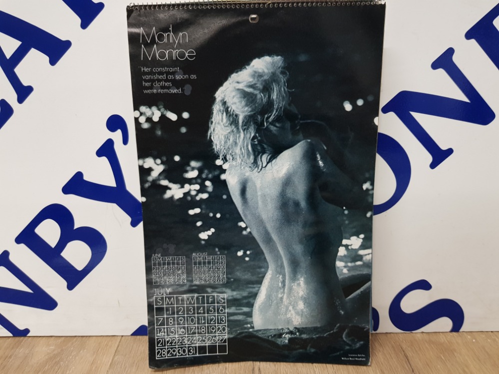 EXTREMEMLY RARE MARILYN MONROE VINTAGE CALENDAR VARIOUS POSES BY PHOTOGRAPHERS ANDRE DE DIENES - Image 3 of 3