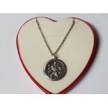 HALLMARKED SILVER ST CHRISTOPHER PENDANT ON CHAIN 17.3G