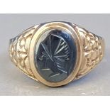 9CT YELLOW GOLD ONYX HEAD RING, 3.2G SIZE K1/2