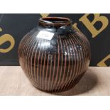 DAVID LEACH LOWERDOWN POTTERY RIBBED BALL VASE