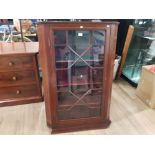 A GEORGIAN INLAID MAHOGANY CORNER CUPBOARD WITH ASTRAGAL GLAZED DOOR 118CM HIGH