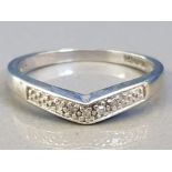 9CT WHITE GOLD DIAMOND WISHBONE RING, 1.9G SIZE N1/2