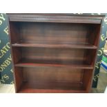 REPRODUCTION MAHOGANY BOOKCASE 91.5CM WIDE