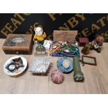 COLLECTABLES TO INCLUDE COINS LEATHER BOUND JEWELLERY BOX COSTUME JEWELLERY BRASS MONEY BOX ETC