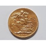 22CT GOLD 1925 FULL SOVEREIGN COIN STRUCK IN SOUTH AFRICA