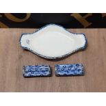 19TH CENTURY LEEDS CREAMWARE SHAPED DISH TOGETHER WITH A PAIR OF BLUE AND WHITE TRANSFER PRINTED