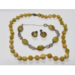 SILVER AND GREEN STONE SERPENTINE CABOCHONS 4 PIECE JEWELLERY SET INCLUDES NECKLACE, BRACELET AND