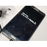 SAMSUNG GALAXY NOTE 3 MOBILE PHONE WITH CHARGER, IN WORKING CONDITION