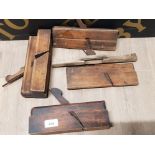 5 VINTAGE WOODEN WORKMAN PLANES