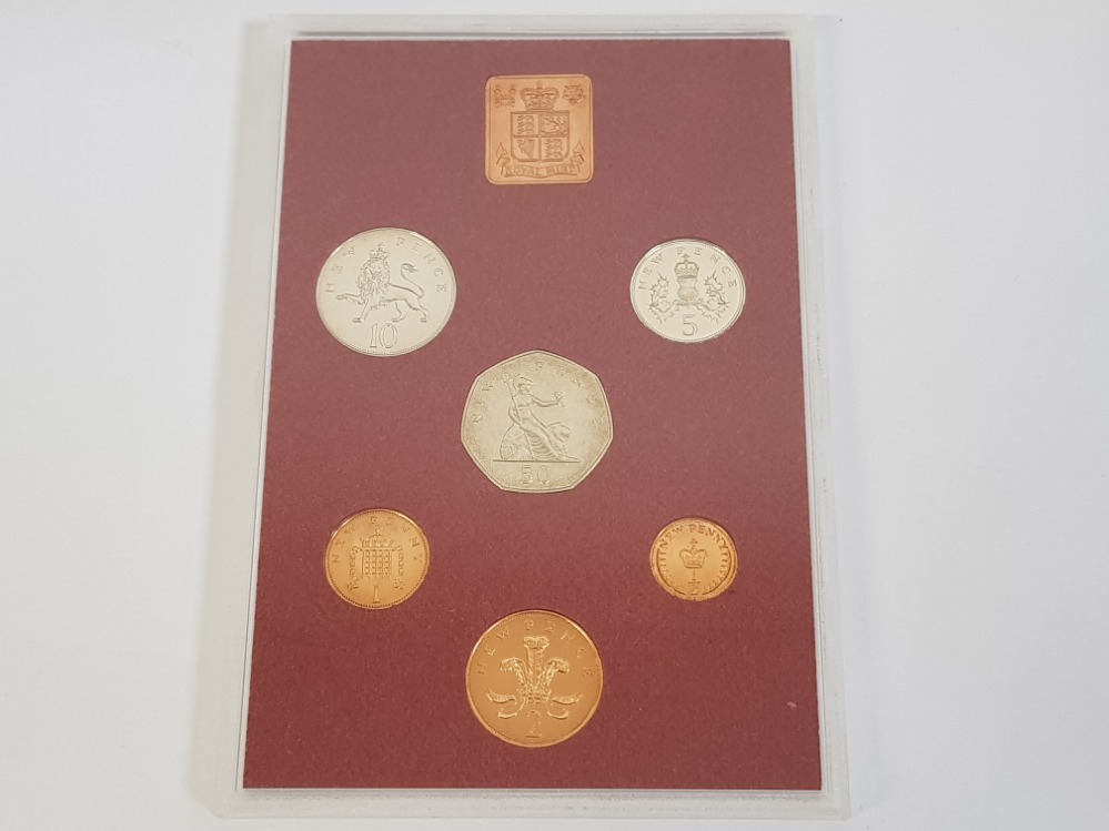 UK ROYAL MINT COINAGE OF GREAT BRITAIN AND NORTHERN IRELAND 1979 PROOF COIN SET, COMPLETE WITH 6