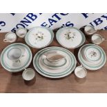 30 PIECE CLOVELLY WOODS DINNER SET