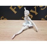 LLADRO FIGURE BALLERINA GIRL, BROKEN FINGER