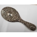 HALLMARKED SHEFFIELD SILVER HAND MIRROR DATED 1911 BY WALKER AND HALL