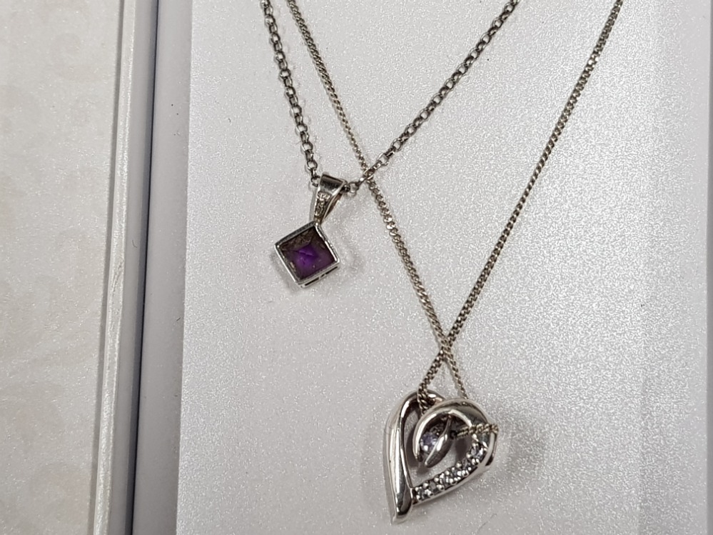 2 SILVER AND SEMI PRECIOUS AMETHYST PENDANTS ON CHAINS IN ORIGINAL GIFT BOX - Image 2 of 2