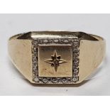 A GENTS 9CT YELLOW GOLD SIGNET RING, HALLMARKED, 2.7G SIZE V