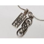 2 SILVER CELTIC PENDANTS ON SILVER CHAIN 6.1G