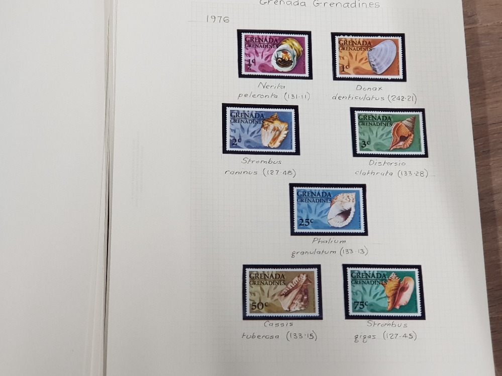 THEMATIC STAMP COLLECTION OF SEASHELLS NEATLY WRITTEN UP IN 17 MEDIUM SIZED ALBUMS PLUS STOCK