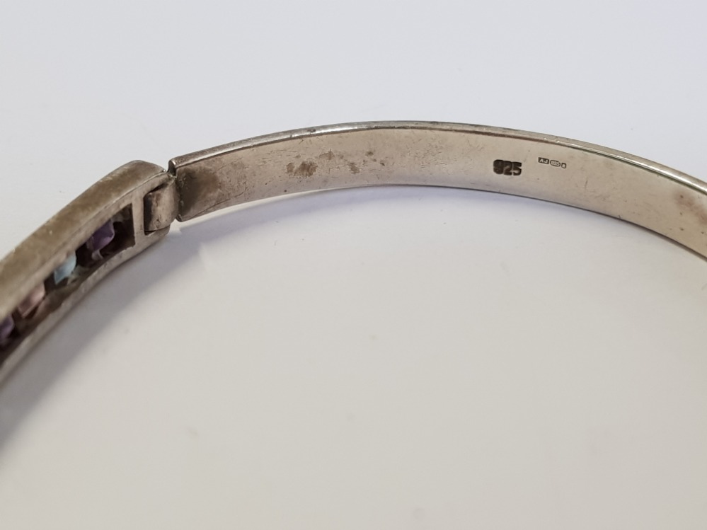 SILVER TOPAZ AND AMETHYST BANGLE, 1 STONE MISSING, 12.8G GROSS - Image 2 of 3