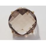 9CT YELLOW GOLD LARGE SMOKEY QUARTZ RING, 7.4 SIZE S