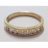 18CT YELLOW DIAMOND HALF ETERNITY RING, 2.8G SIZE M