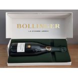 BOTTLE OF BOLLINGER LA GRANDE ANNEE CHAMPAGNE, VINTAGE 2000, 75CL BRUT IN ORIGINAL PRESENTATION BOX