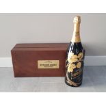 LARGE BOTTLE OF PERRIER JOUET BEL EPOQUE CHAMPAGNE, VINTAGE 1995, 300CL, WITH ORIGINAL BOX