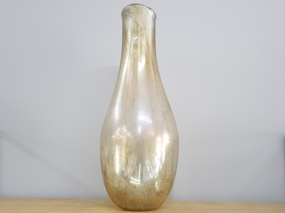 A BRITISH STUDIO ART GLASS VASE BY NICK ORSLER TITLED BREATHING SPACE DATED 1986 SIGNED - Image 2 of 3