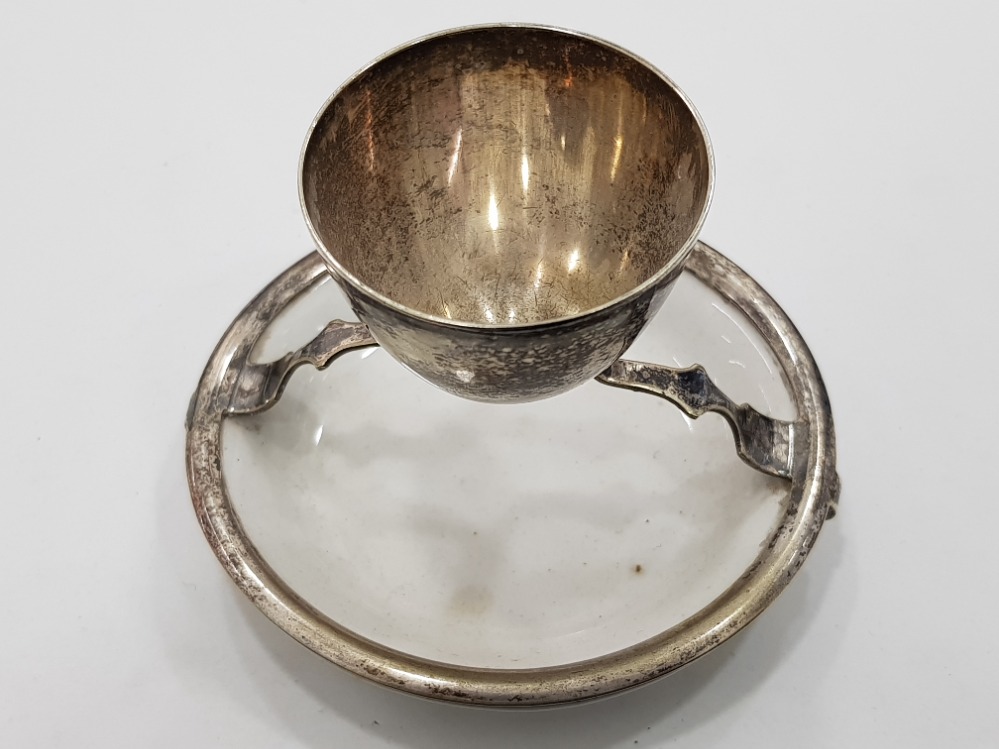 ANTIQUE SILVER PLATED EGG CUP ON MOUNTED DISH BY HUKIN AND HEATH, 1875-1879 H AND H MARKINGS