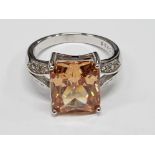 SILVER AND TOPAZ COLOURED CZ RING 4.5 GROSS SIZE N 1/2