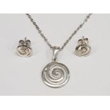 SILVER CELTIC DESIGN ON CHAIN WITH MATCHING EARRINGS 5.7G