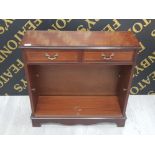 MAHOGANY BOOK SHELF UNIT WITH 2 DRAWERS ABOVE 75.5X73X25.5