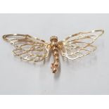 A VINTAGE 9CT YELLOW GOLD BUTTERFLY BROOCH 2.9G