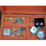 JEWELLERY BOX CONTAINING SMALL SILVER BADGE AND EARRINGS