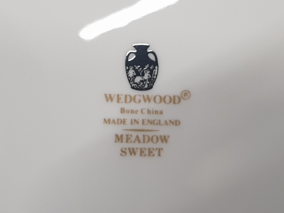 23 PIECES OF WEDGWOOD IN THE MEADOW SWEET DESIGN - Image 2 of 2