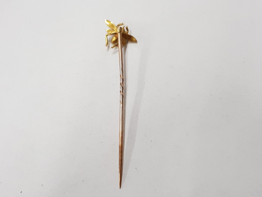 ANTIQUE YELLOW METAL 'BUG' FLY STICK PIN 1.5G GROSS - Image 4 of 4