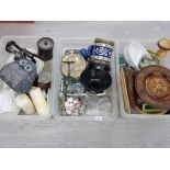 MISCELLANEOUS ITEMS TO INCLUDE CUTLERY RAMEKINS GLASSWARE WOODEN BOWLS ETC IN 3 BOXES
